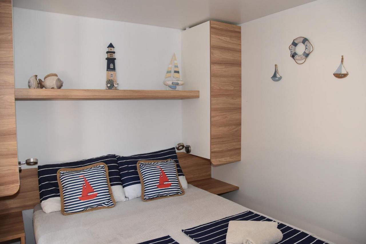 Mobile Home Biograd Na Moru Gapi House Luaran gambar
