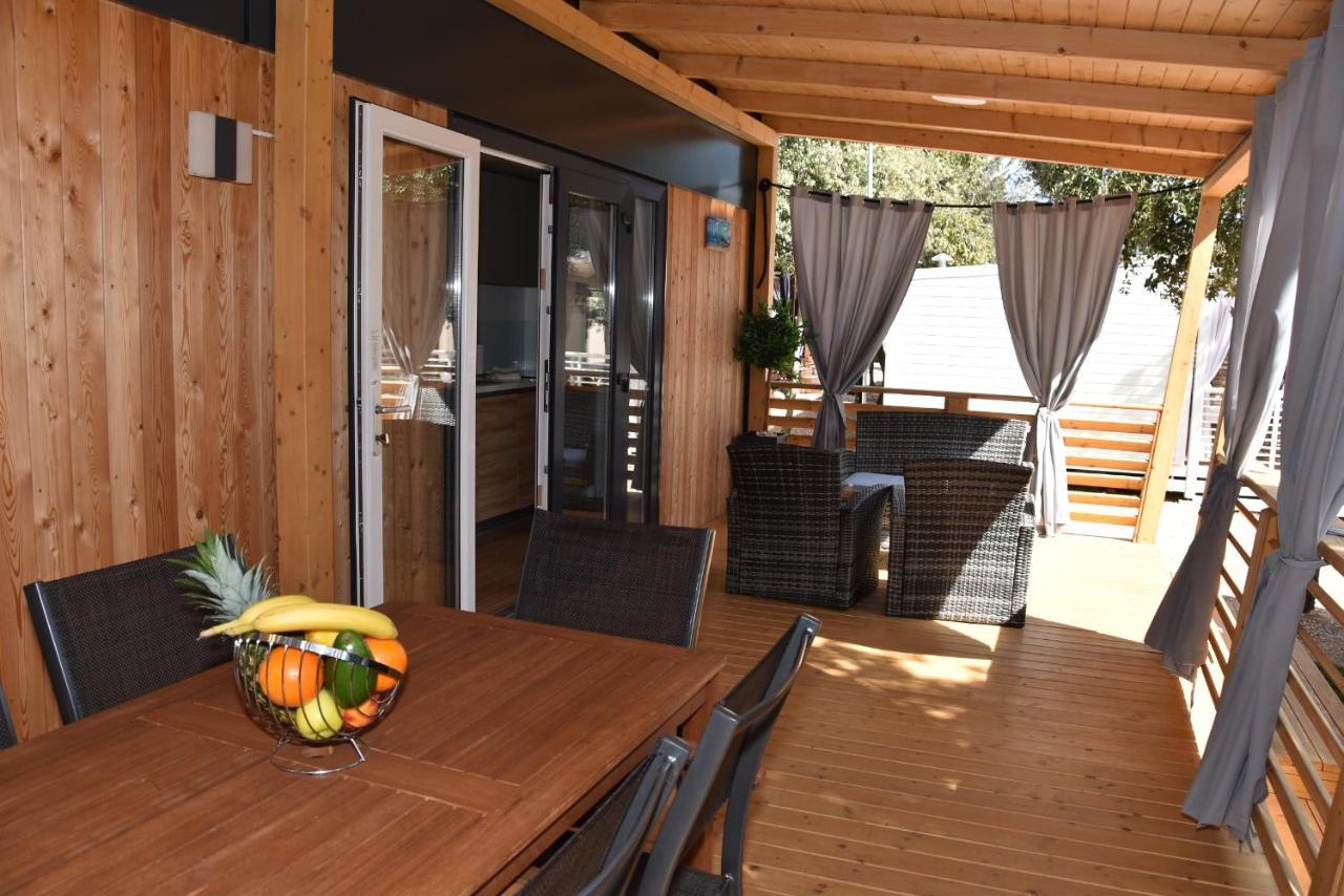 Mobile Home Biograd Na Moru Gapi House Luaran gambar