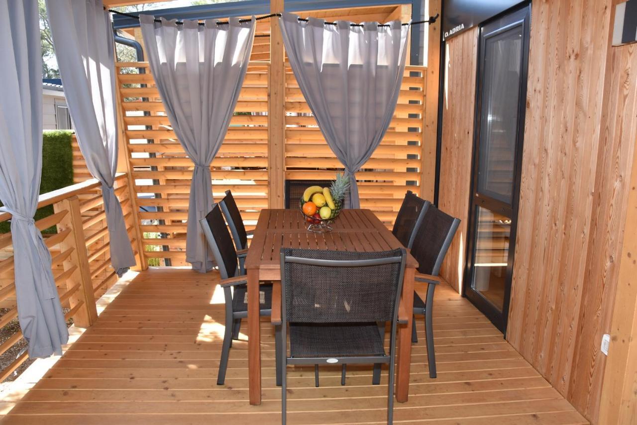 Mobile Home Biograd Na Moru Gapi House Luaran gambar