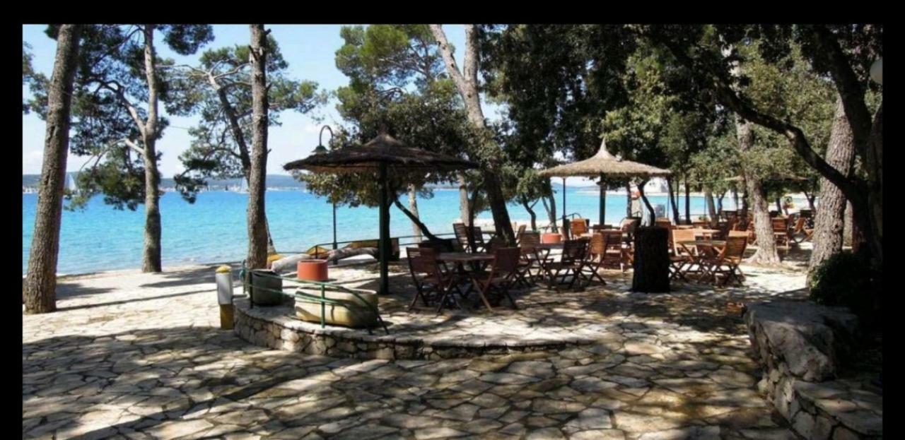 Mobile Home Biograd Na Moru Gapi House Luaran gambar